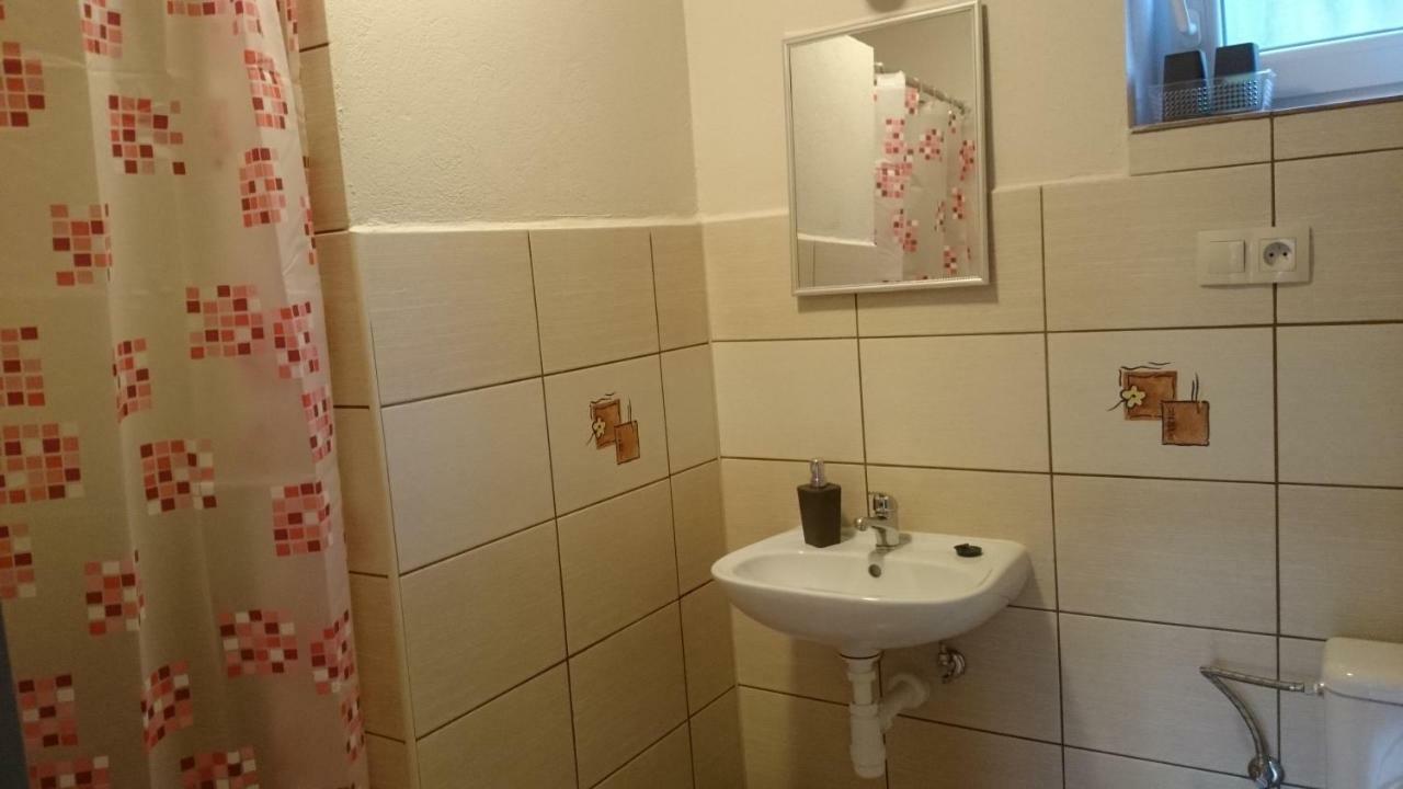 Penzion Vian Krasnohorska Dlha Luka Exteriör bild