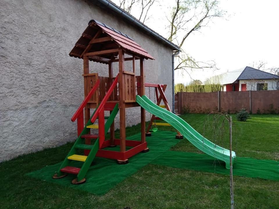 Penzion Vian Krasnohorska Dlha Luka Exteriör bild